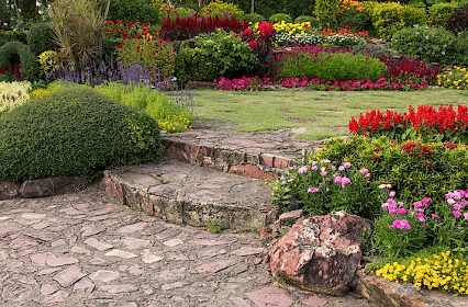 Garden Decoration Image